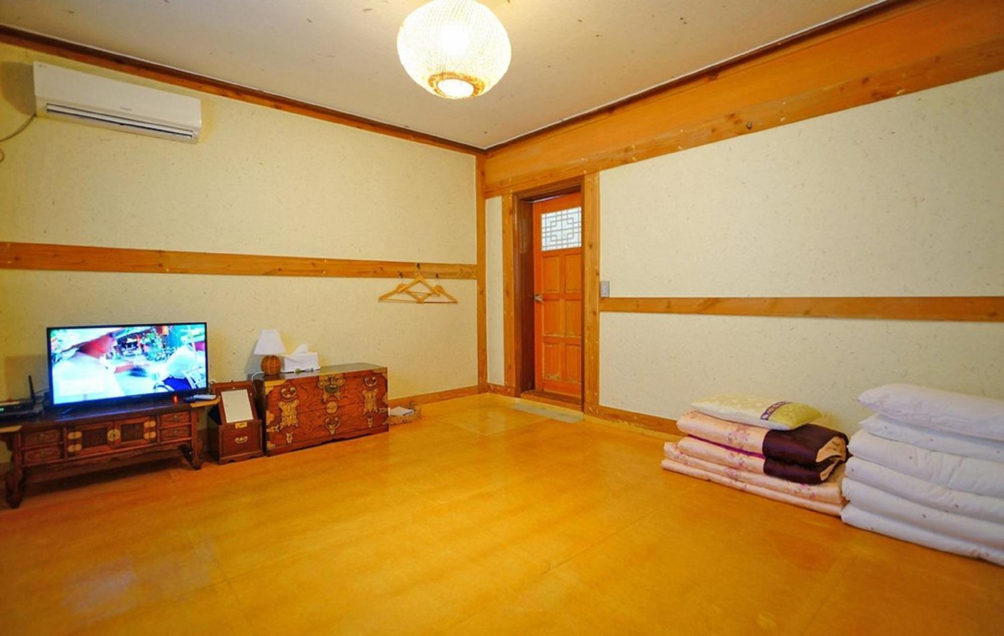 Hanok Gotaek Goeul Jeonju Buitenkant foto