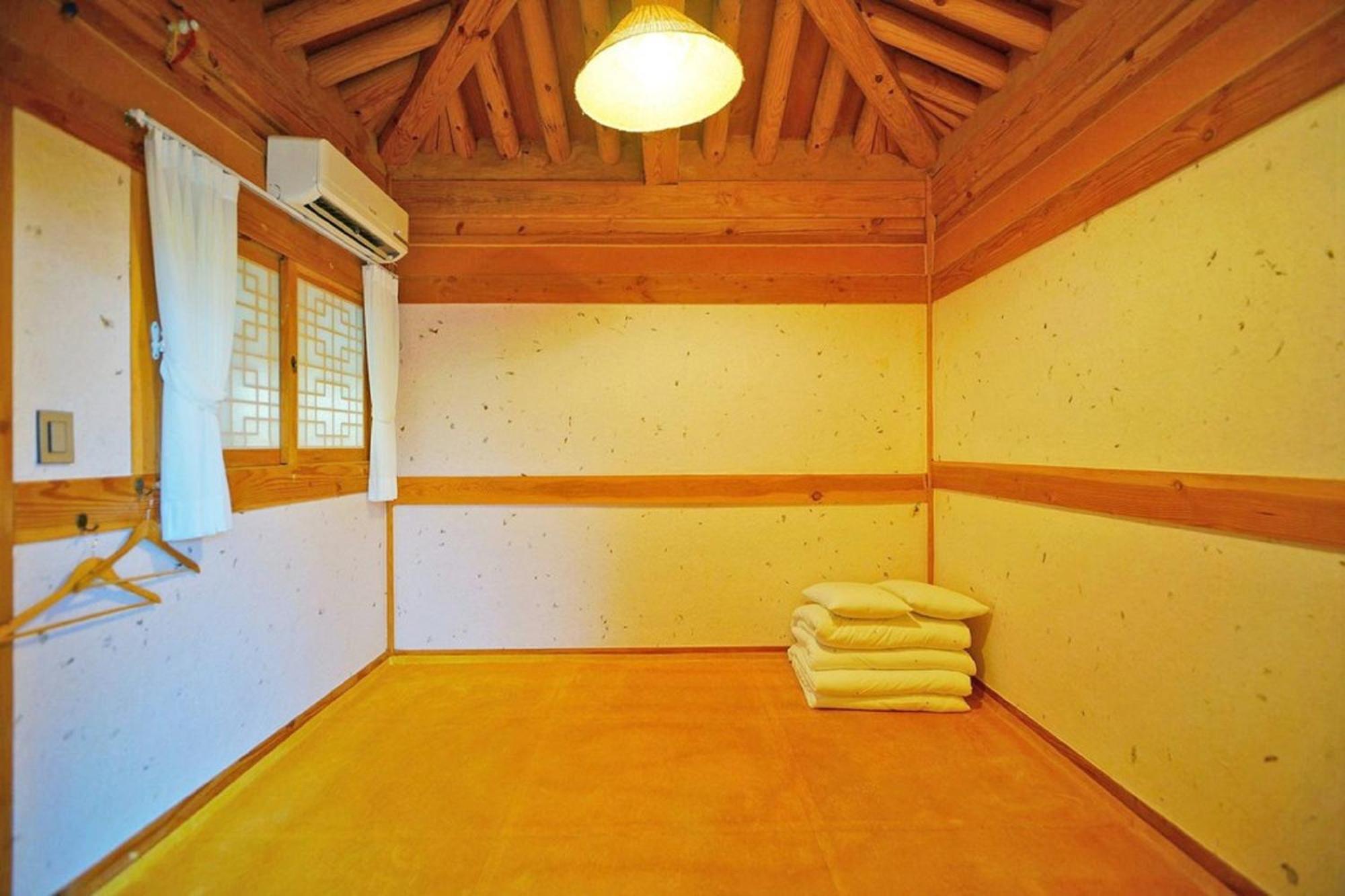 Hanok Gotaek Goeul Jeonju Buitenkant foto