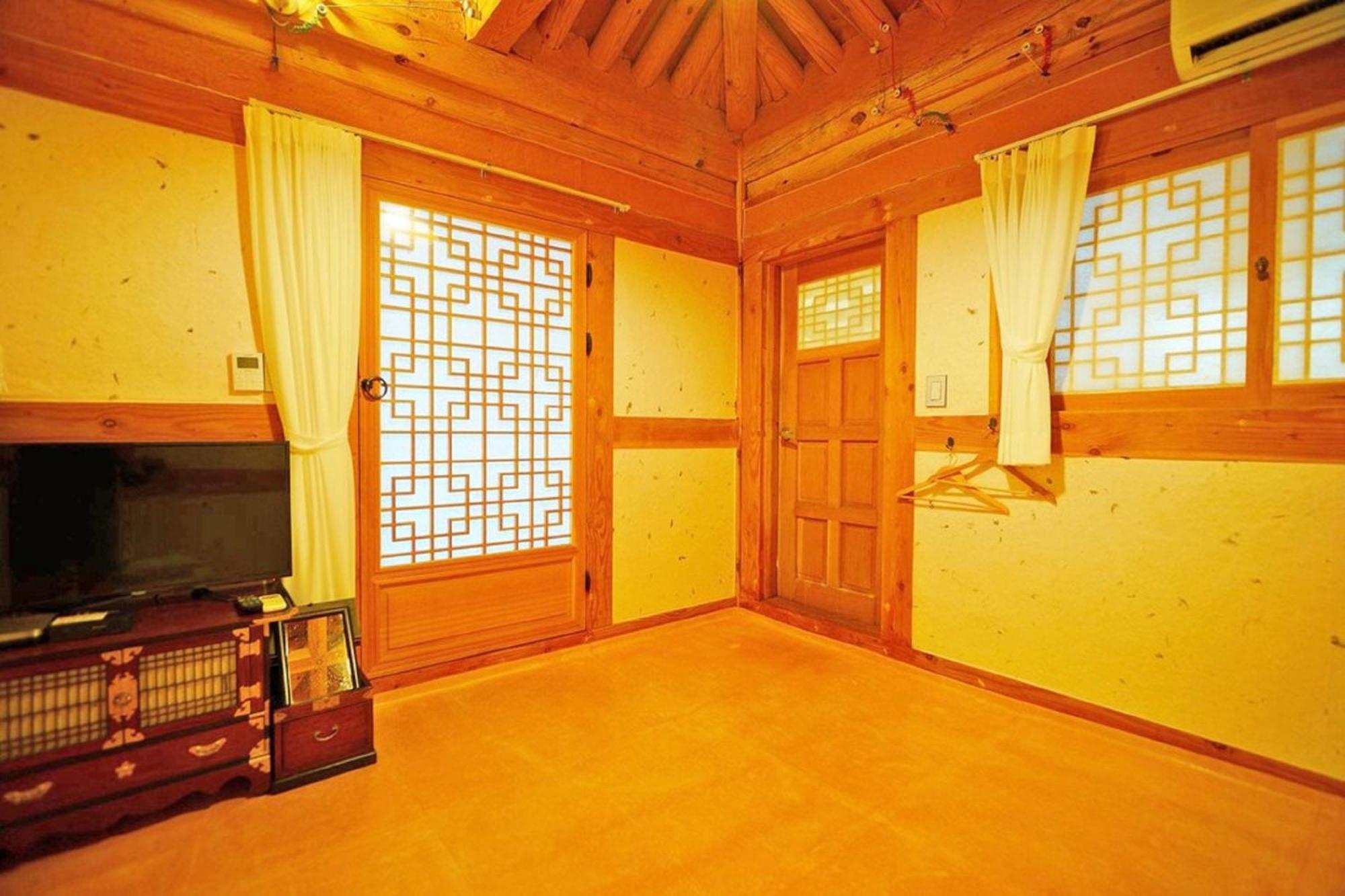 Hanok Gotaek Goeul Jeonju Buitenkant foto