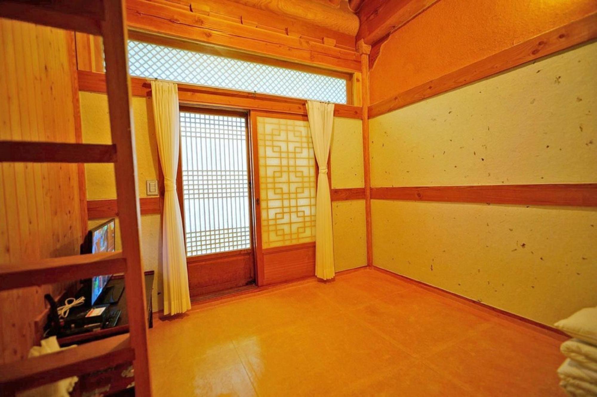 Hanok Gotaek Goeul Jeonju Buitenkant foto